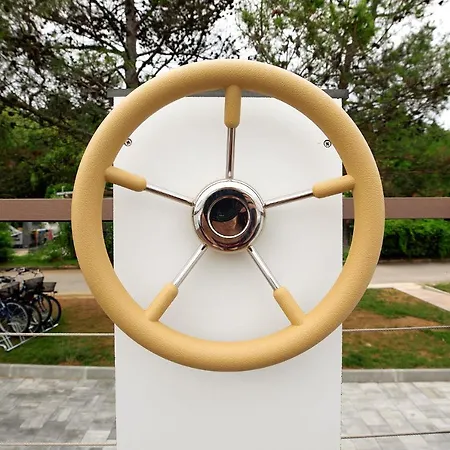 Categorical Floating House Portorož