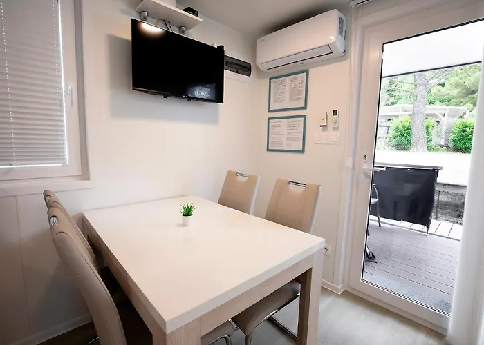 Categorical Floating House Portorož